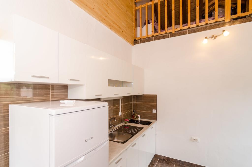 Apartments Leviana ซาปลูนารา ภายนอก รูปภาพ